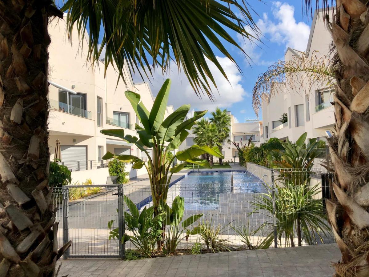 Villa Amalia 54 Torrevieja Exterior foto